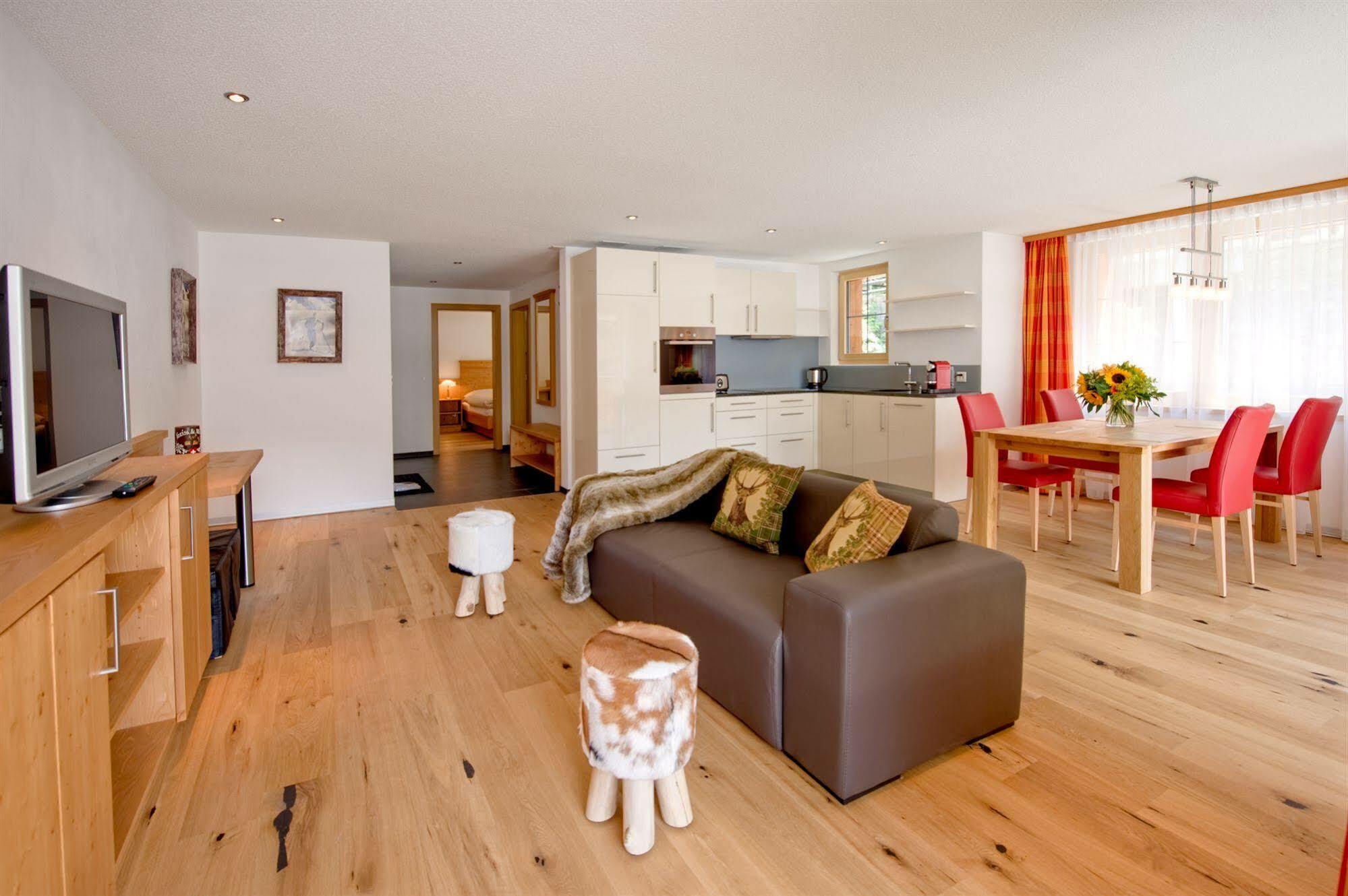 Jaegerhof Serviced Apartements Zermatt Eksteriør bilde